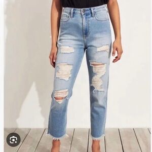 Curvy Ultra High-Rise Mom Jean